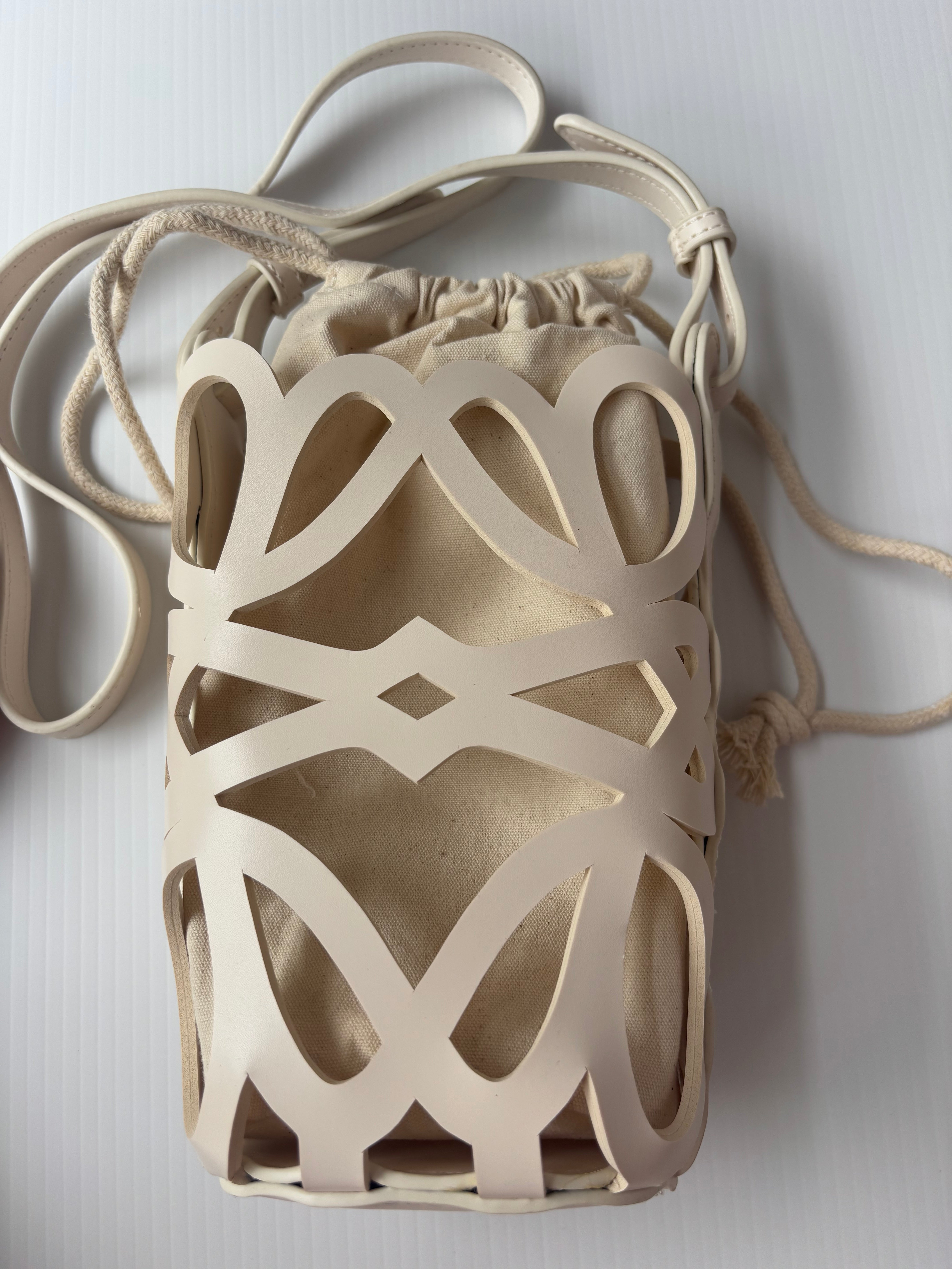 Timeless Bucket Bag