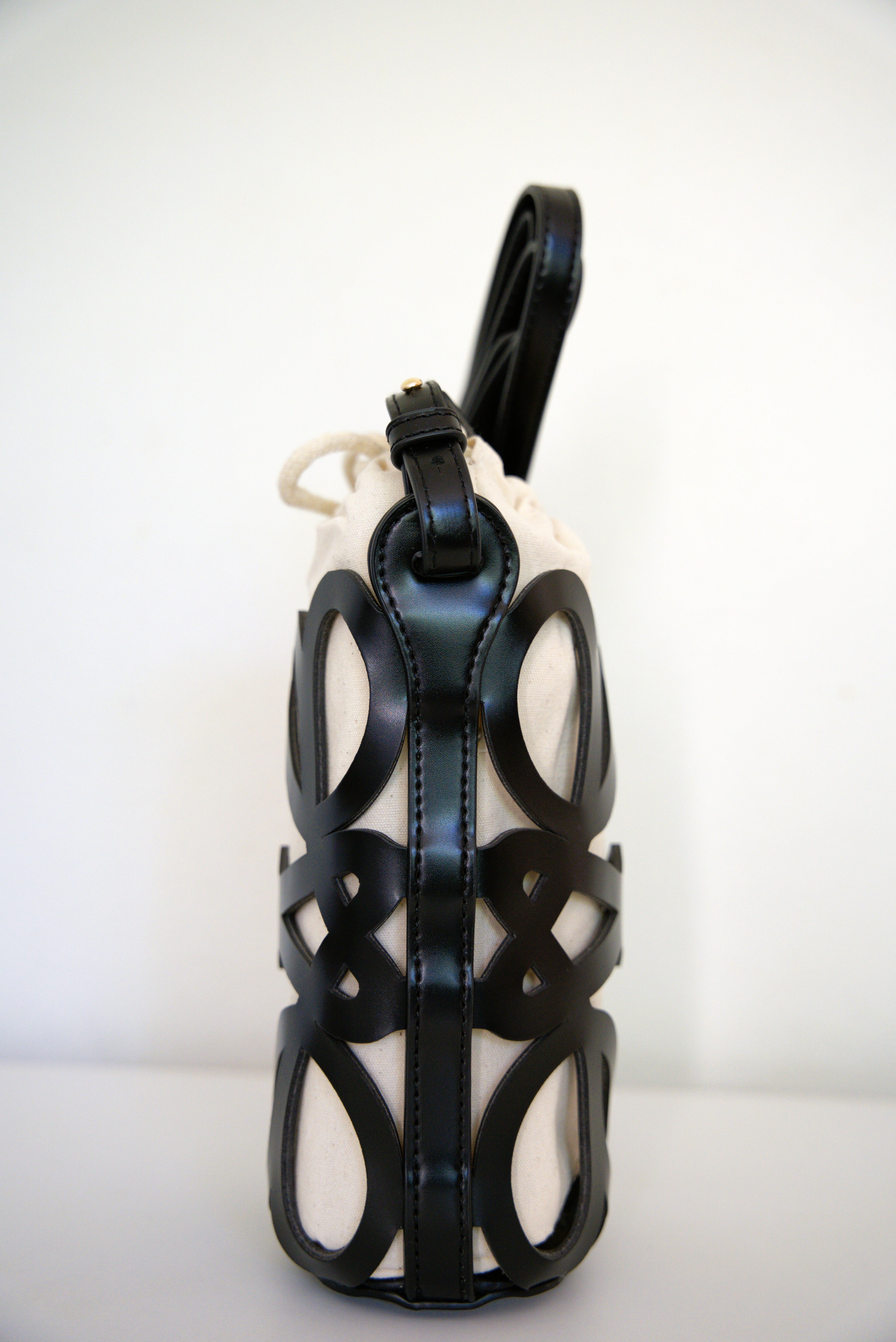 Timeless Bucket Bag
