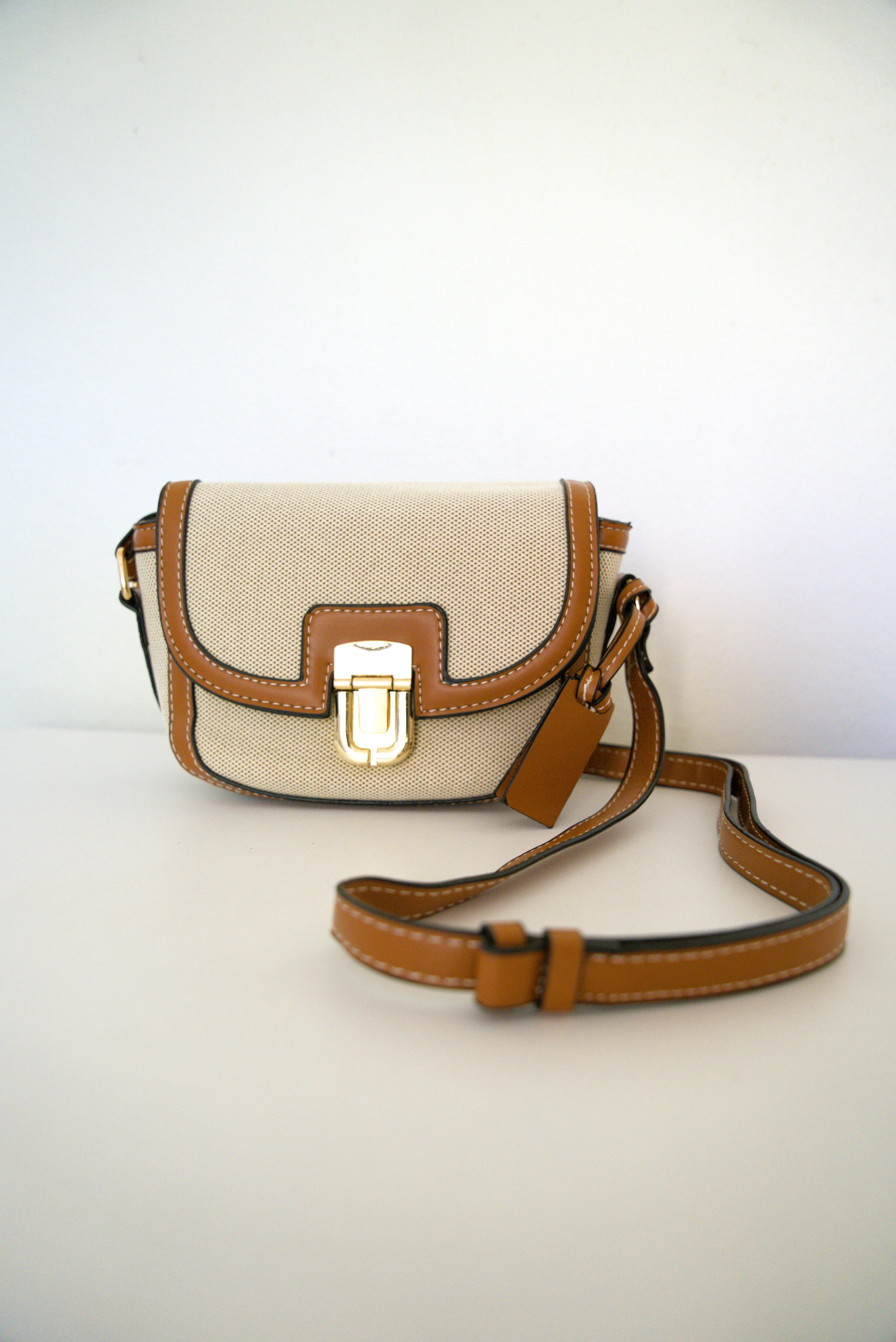 Classic Saddle Bag