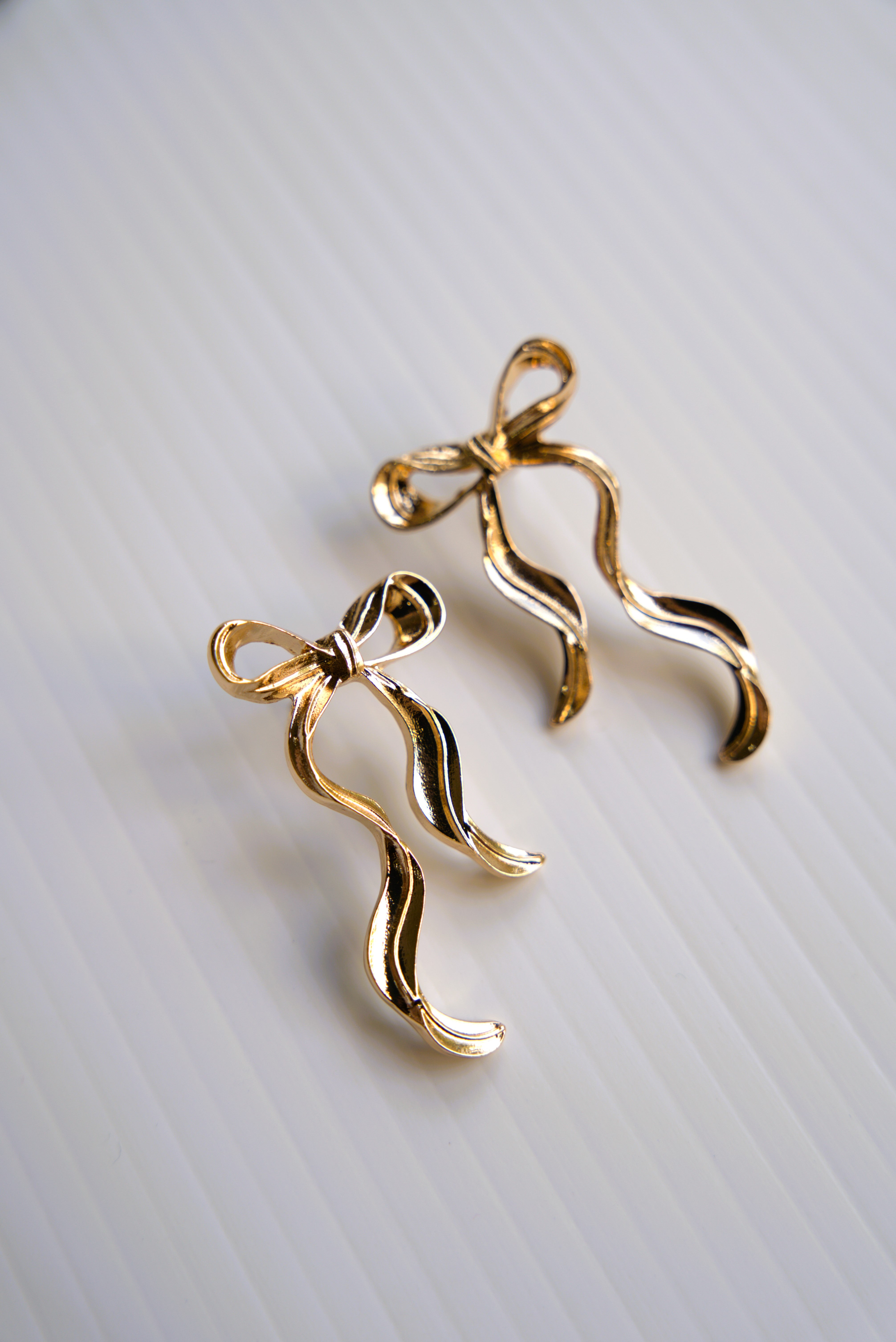 Elegant Ribbon Bow Earrings