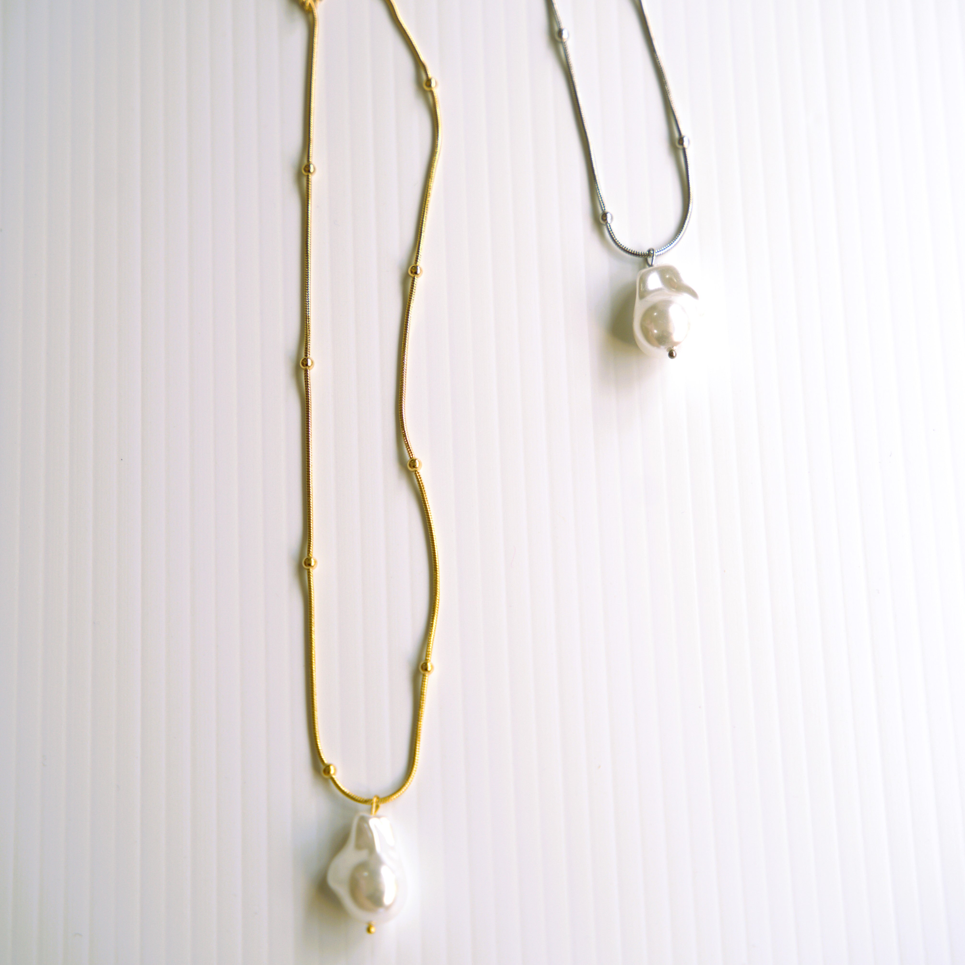 Majestic Pearl Pendant Necklace