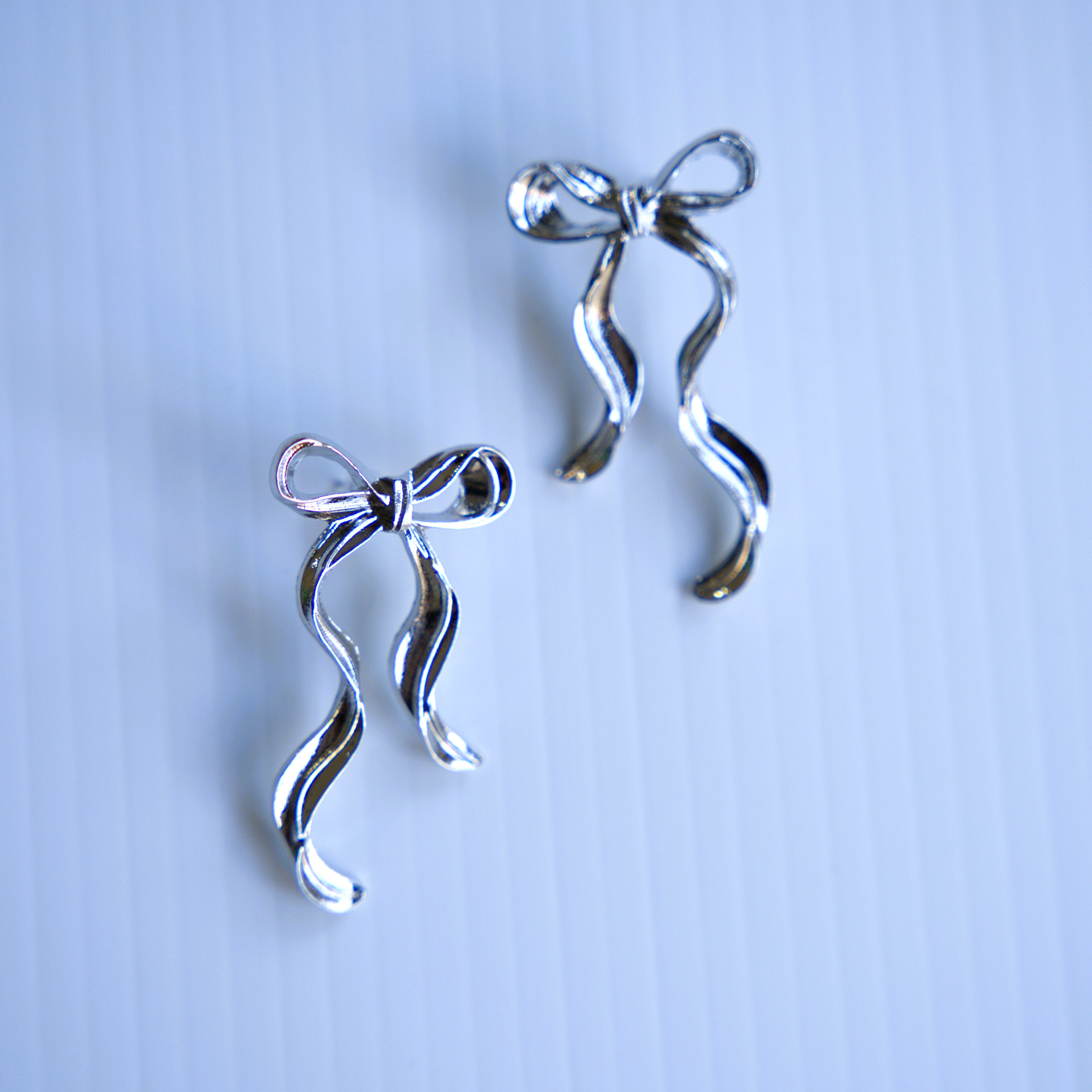 Elegant Ribbon Bow Earrings