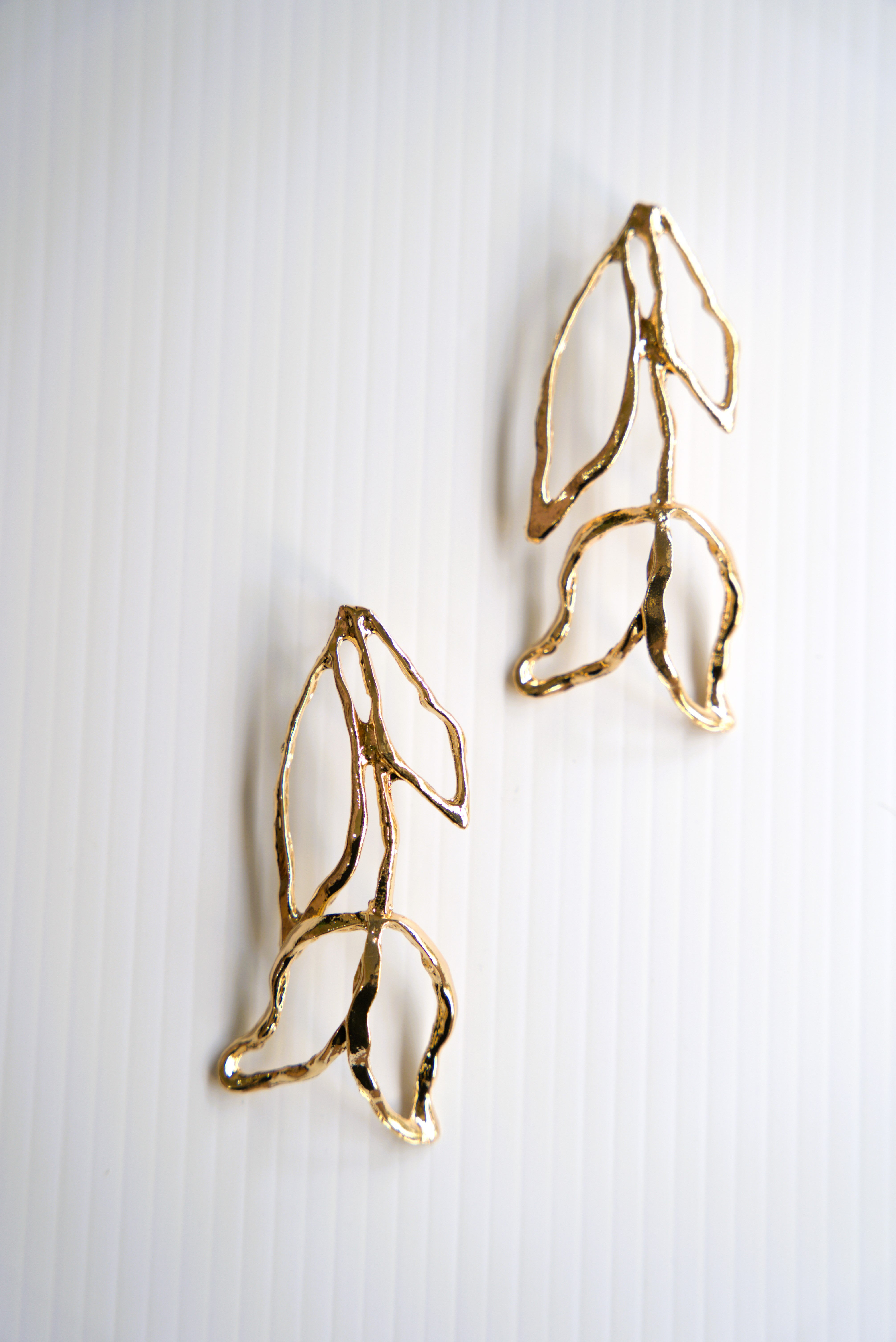 Grandiose Tulip Hollow Earrings